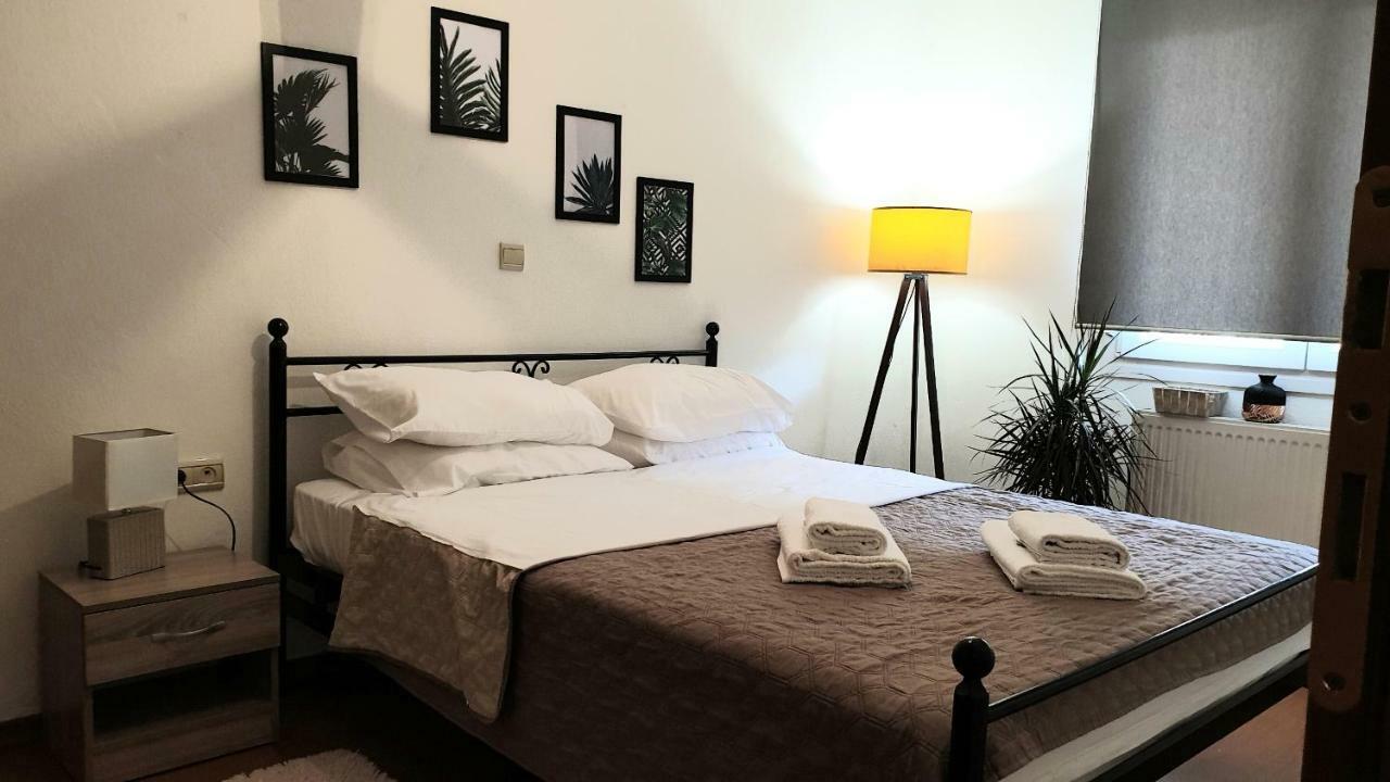 J Living Apartment Кавала Екстериор снимка